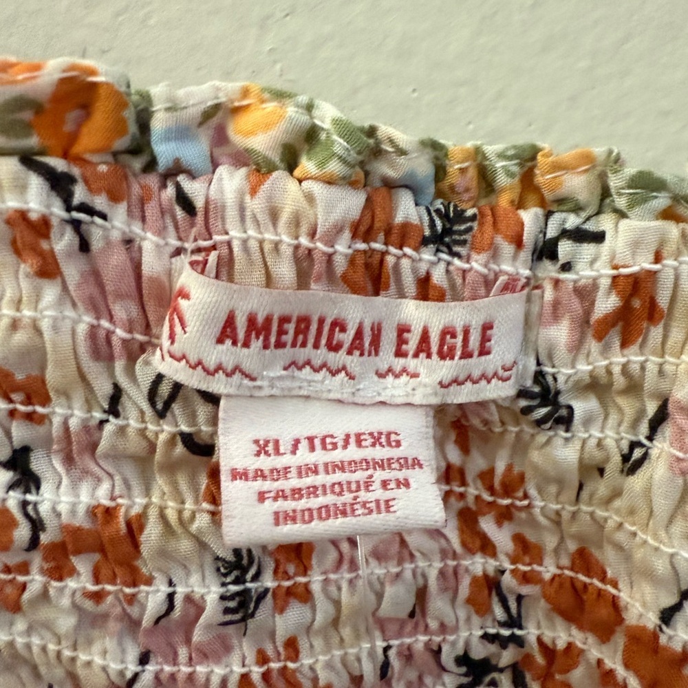 NWT American Eagle Outfitters Floral Smocked‎ Crop Top - XL - Picture 6 of 8